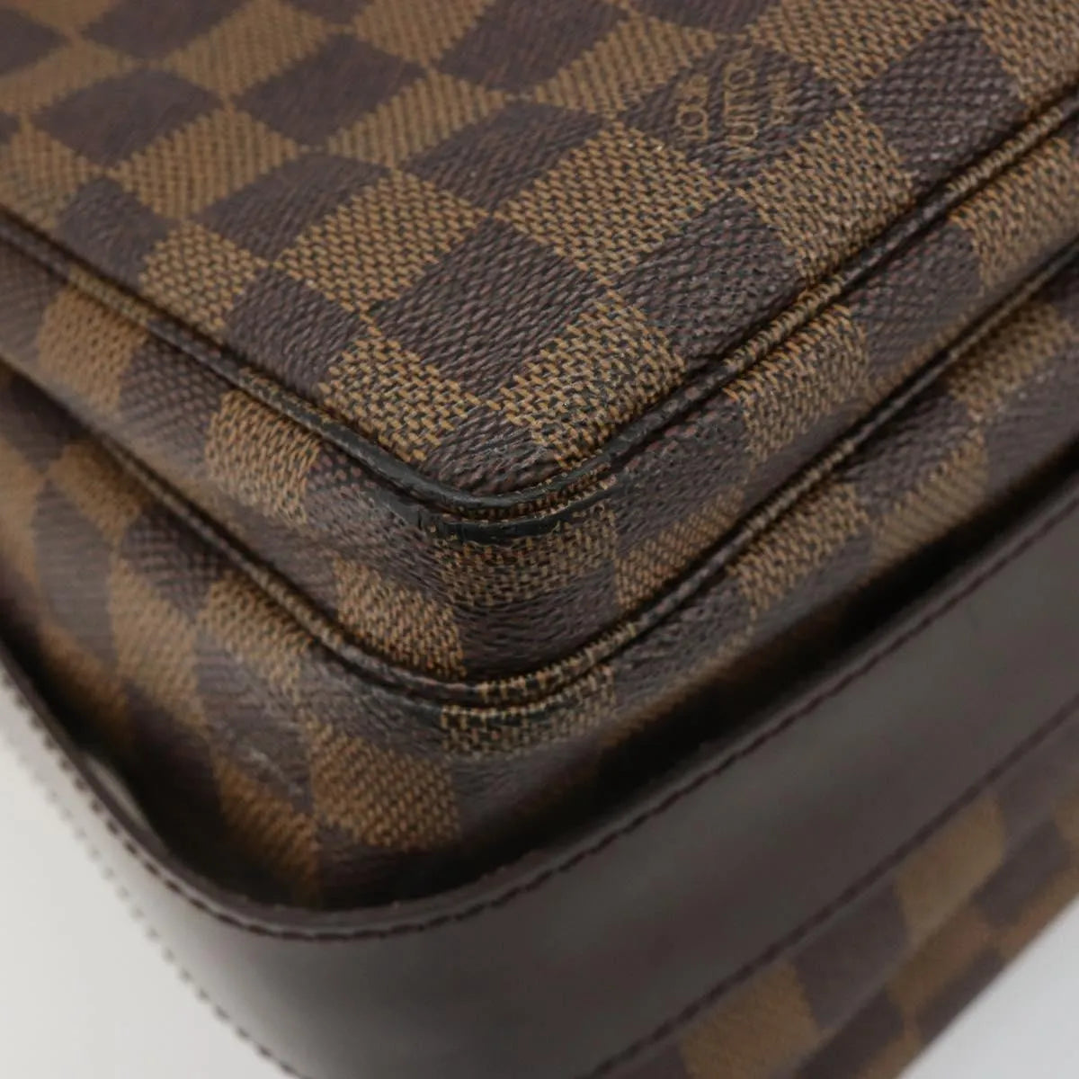 Louis Vuitton Naviglio Damier Ebene Brown Canvas Shoulder Bag Bag (Pre-Owned)