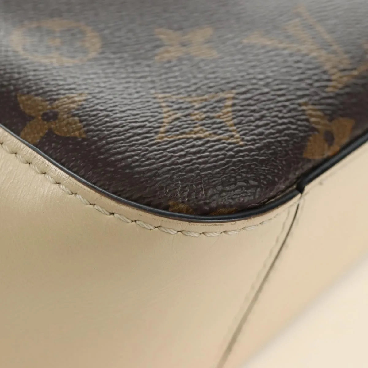 Louis Vuitton Saintonge Monogram Canvas With Leather Brown Canvas Shoulder Bag Bag (Pre-Owned)
