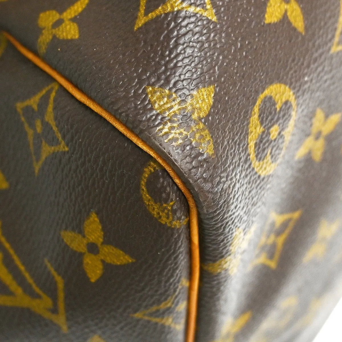 Louis Vuitton Keepall Monogram Canvas Brown Canvas Travel Bag Bag (Pre-Owned)