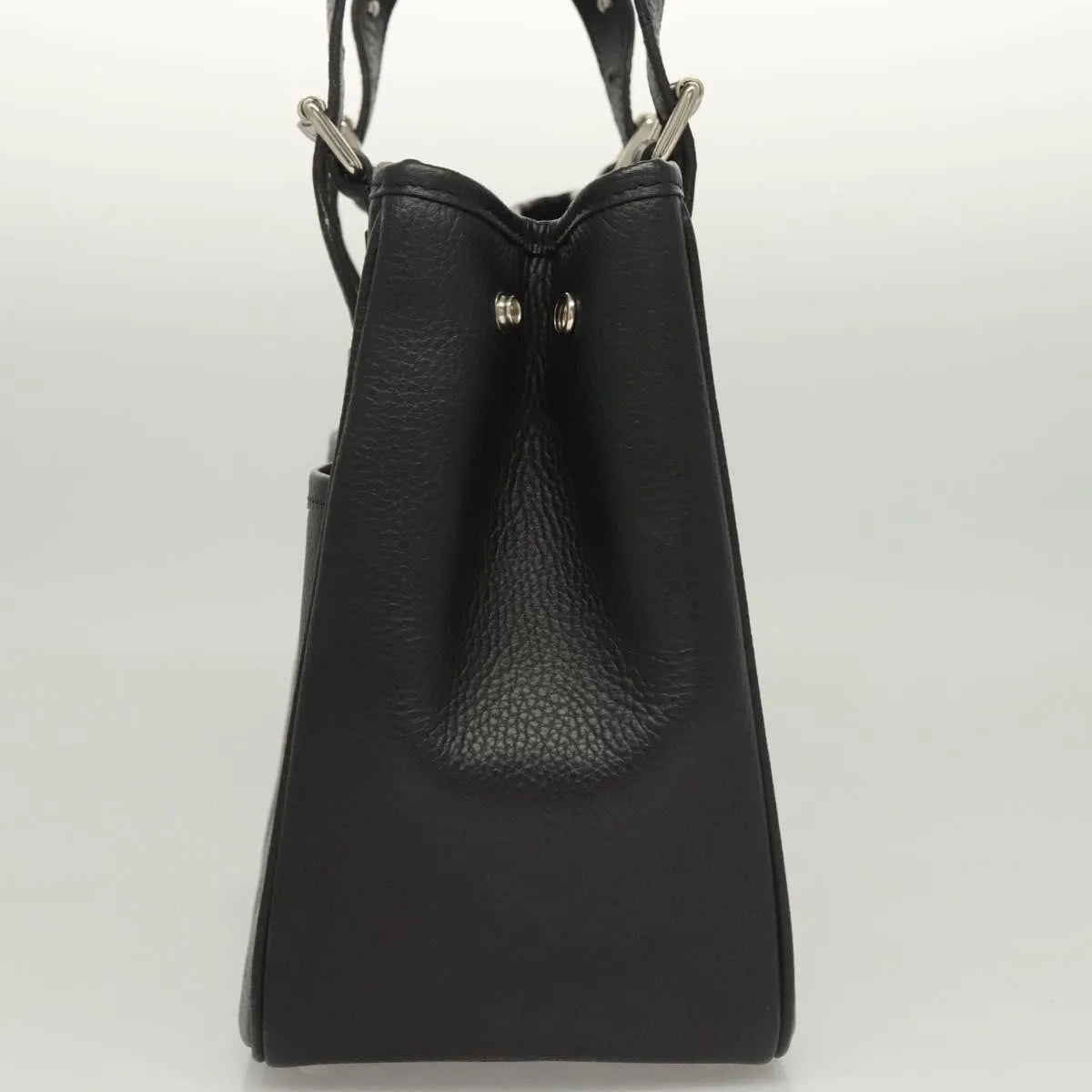 Burberry Vintage Leather Black Leather Handbag (Pre-Owned)