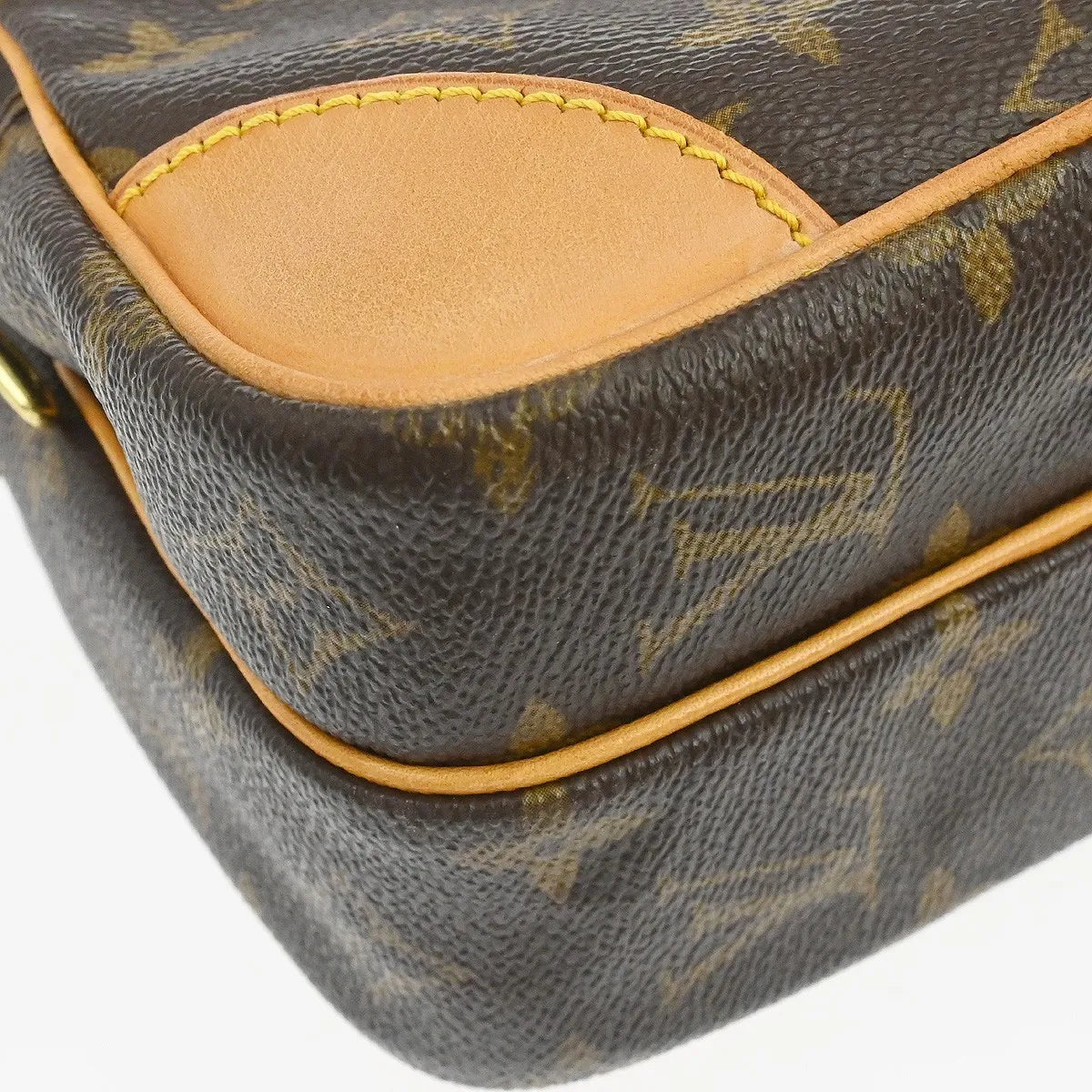 Louis Vuitton Amazone Monogram Canvas Brown Canvas Shoulder Bag Bag (Pre-Owned)