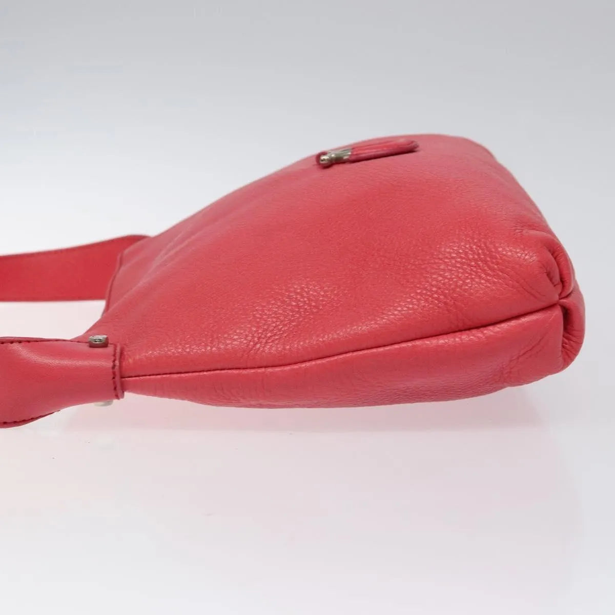 Salvatore Ferragamo Gancini Leather Pink Leather Shoulder Bag Bag (Pre-Owned)