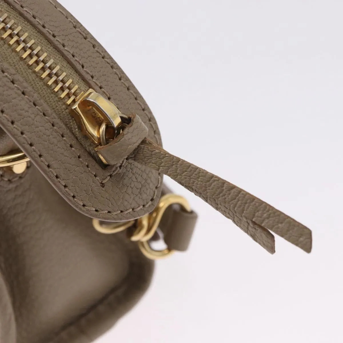 Balenciaga City Classic Studs Leather Beige Leather Handbag (Pre-Owned)