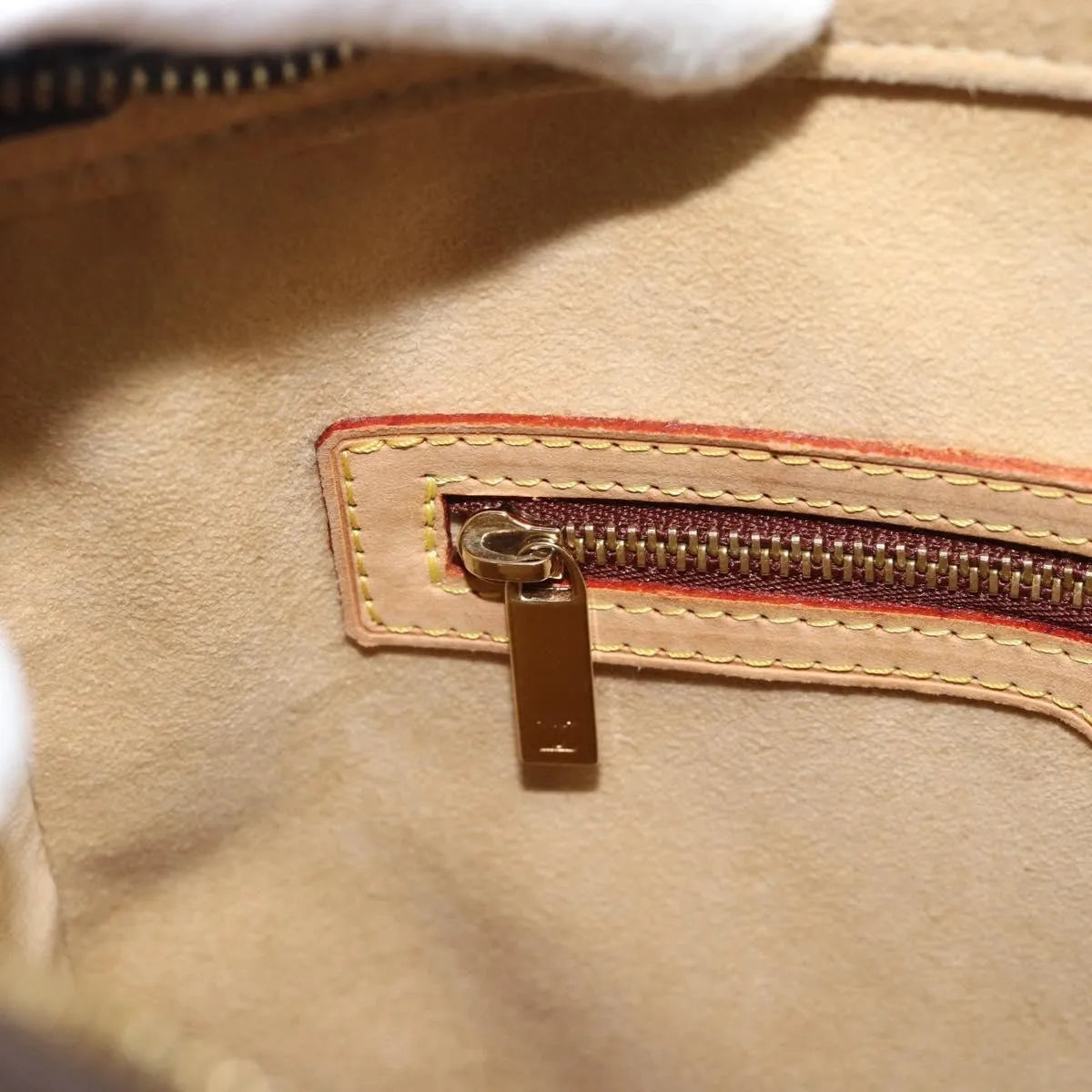 Louis Vuitton Looping Monogram Canvas Brown Canvas Handbag (Pre-Owned)