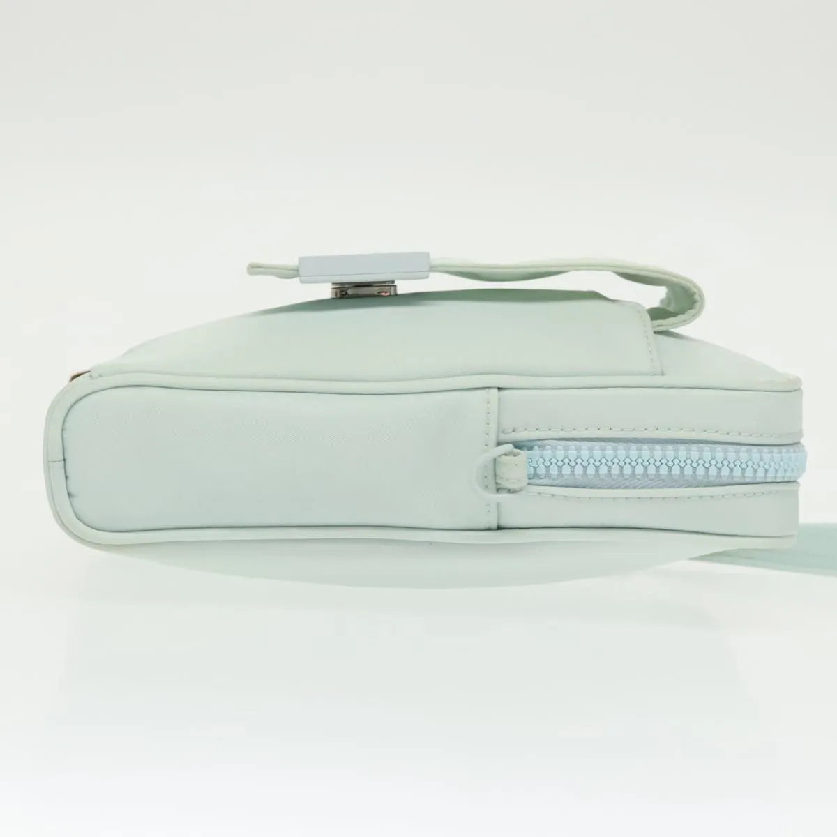 Fendi Crossbody Phone Holder Nylon Blue Nylon Clutche & Pouche Bag (Pre-Owned)