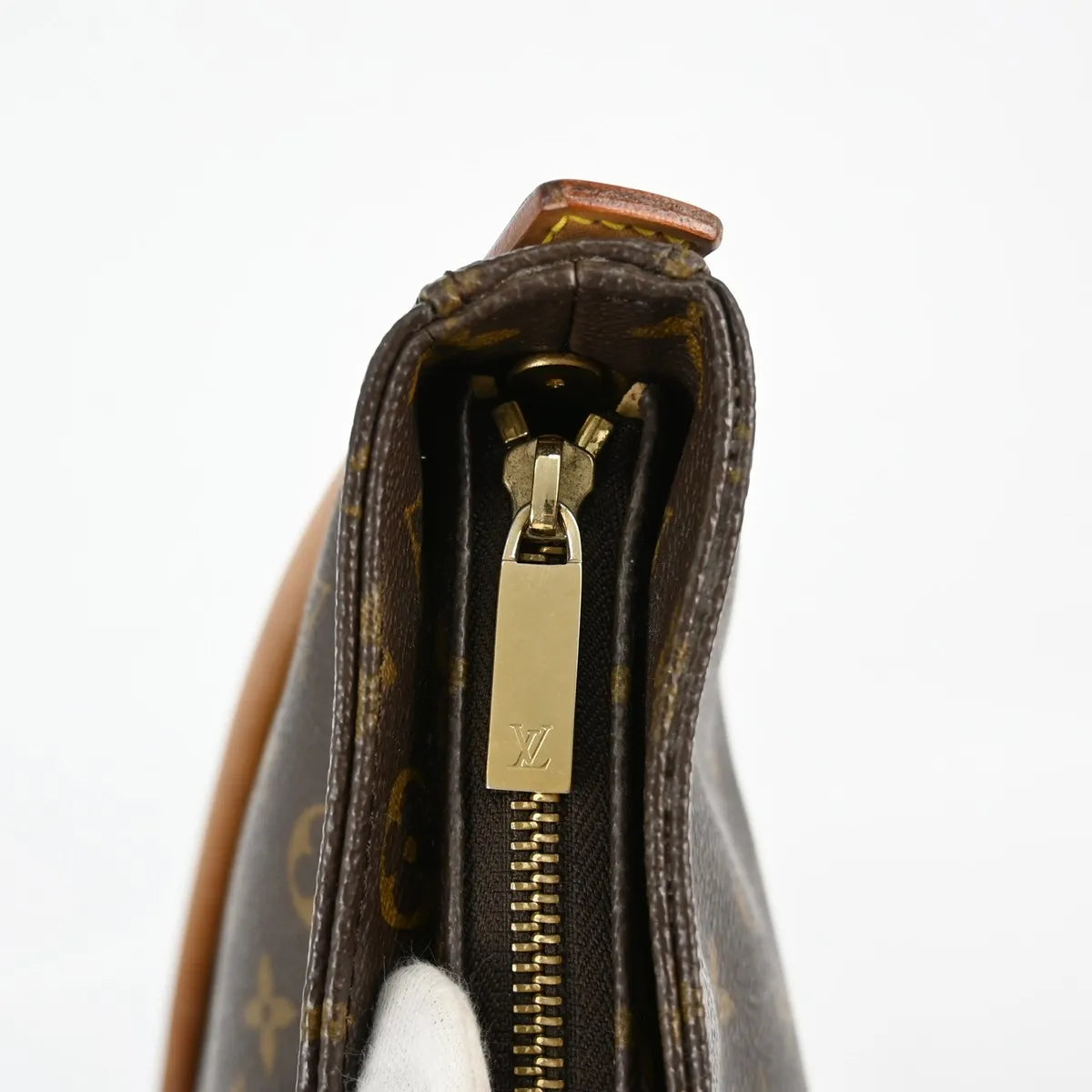 Louis Vuitton Monogram Looping Monogram Canvas Brown Canvas Handbag (Pre-Owned)