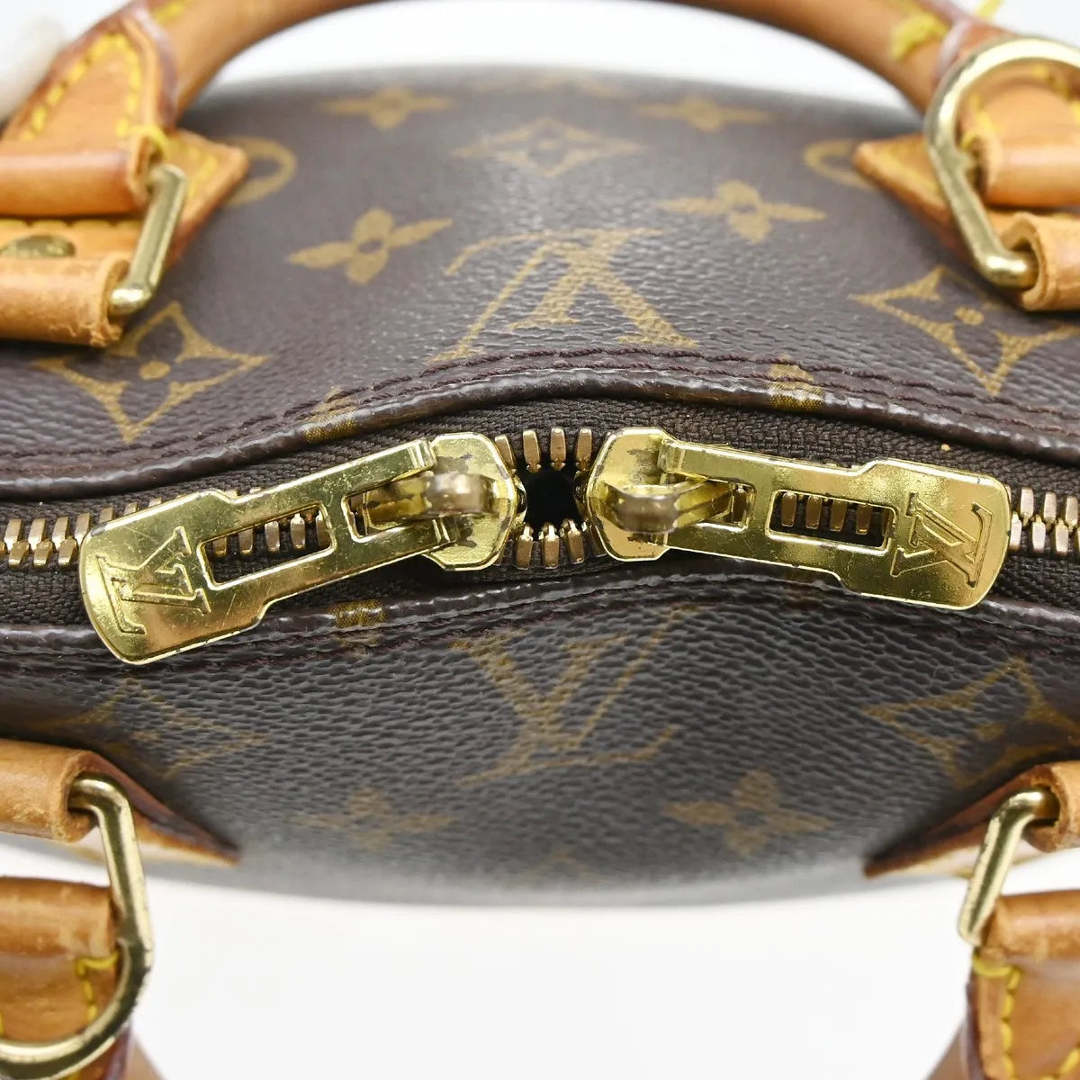 Louis Vuitton Alma Monogram Canvas Brown Canvas Handbag (Pre-Owned)