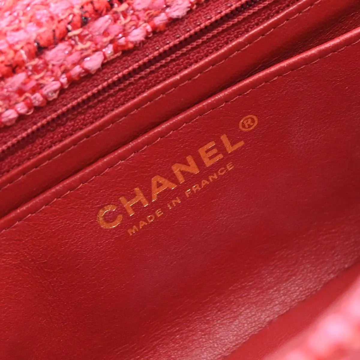 Chanel Square Reissue 2.55 Flap Quilted Tweed Pink Tweed Crossbody Bag Bag (Pre-Owned)