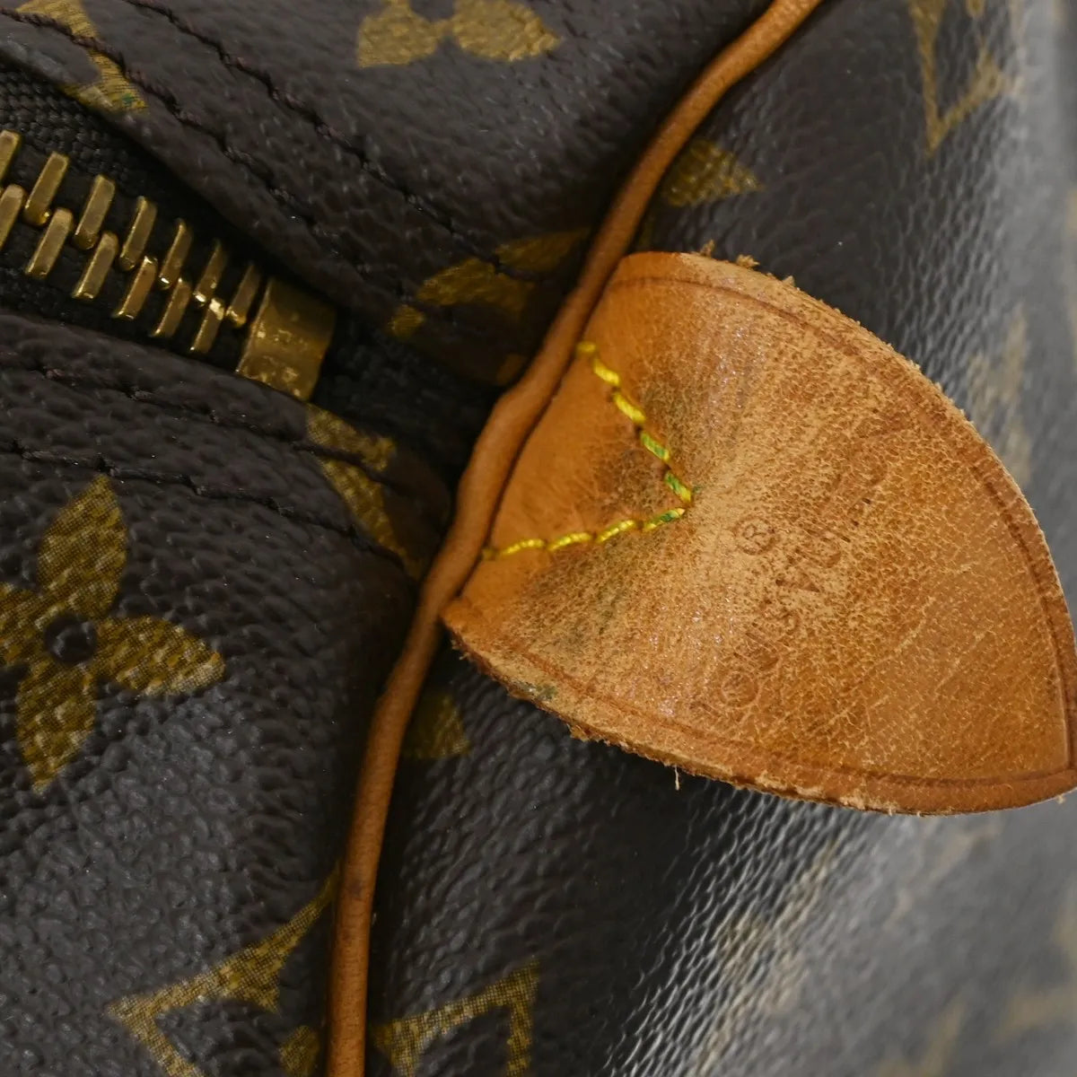 Louis Vuitton Keepall Bag Monogram Canvas Brown Canvas Travel Bag Bag (Pre-Owned)