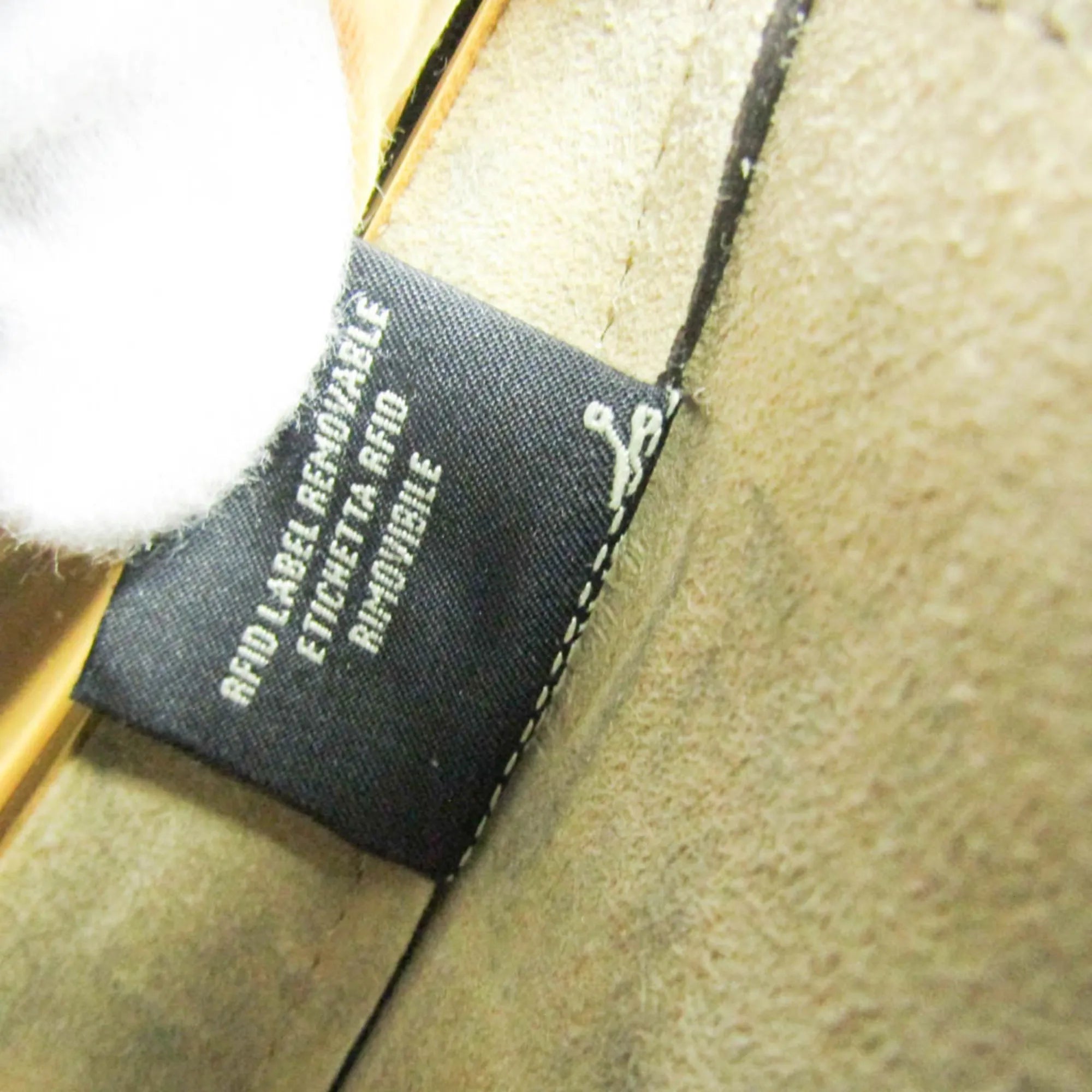 Fendi Moonlight Flap Leather With Plexiglass Detail White Leather Shoulder Bag Bag (Pre-Owned)