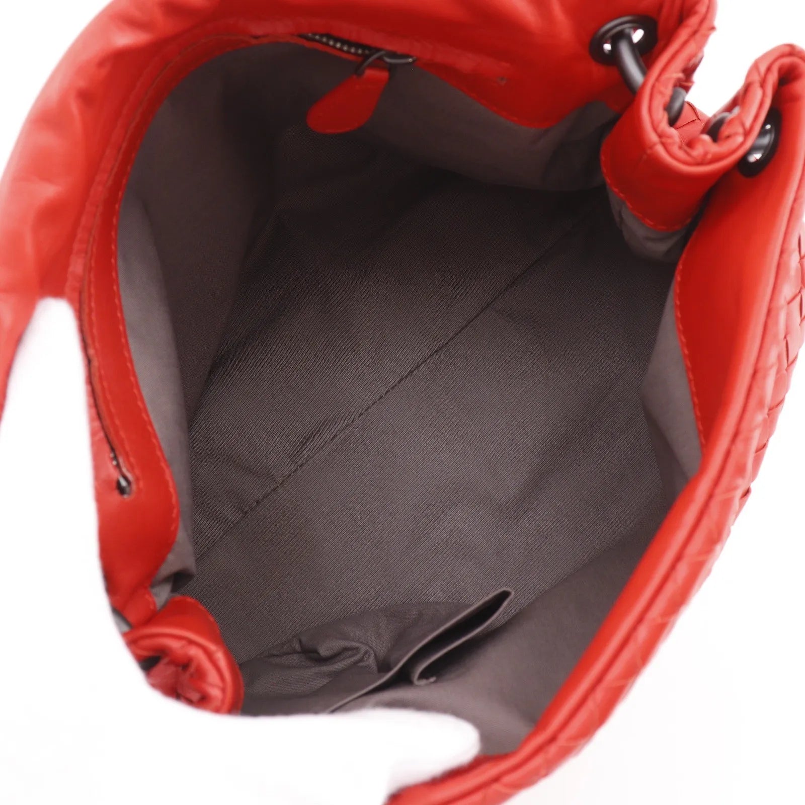 Bottega Veneta Intrecciato Shoulder Leather Red Calfskin Shoulder Bag Bag (Pre-Owned)