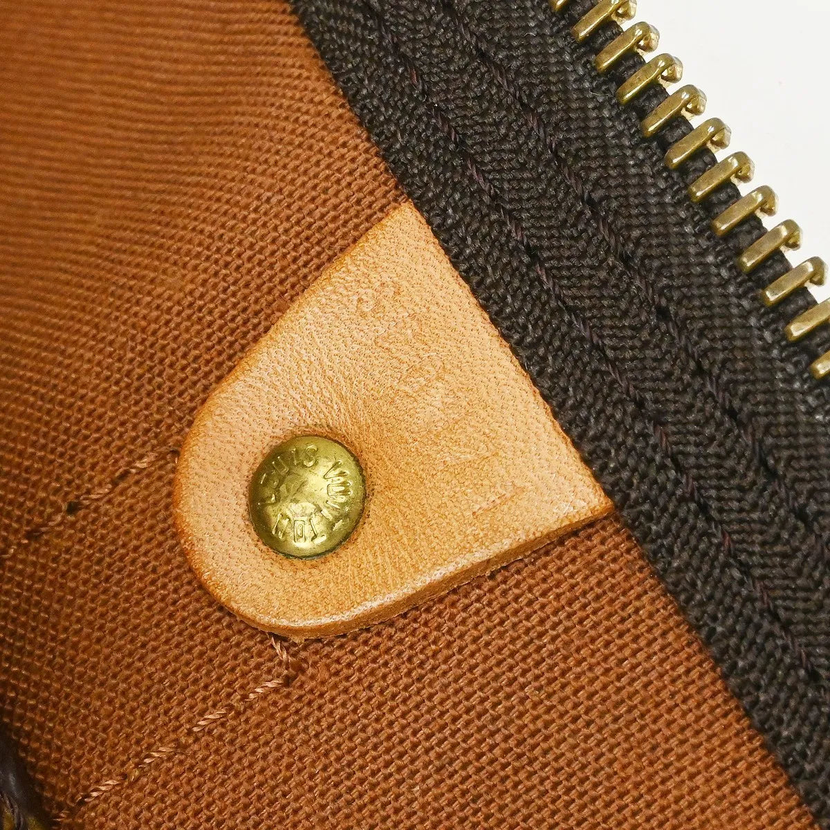 Louis Vuitton Keepall Bag Monogram Canvas Brown Canvas Travel Bag Bag (Pre-Owned)