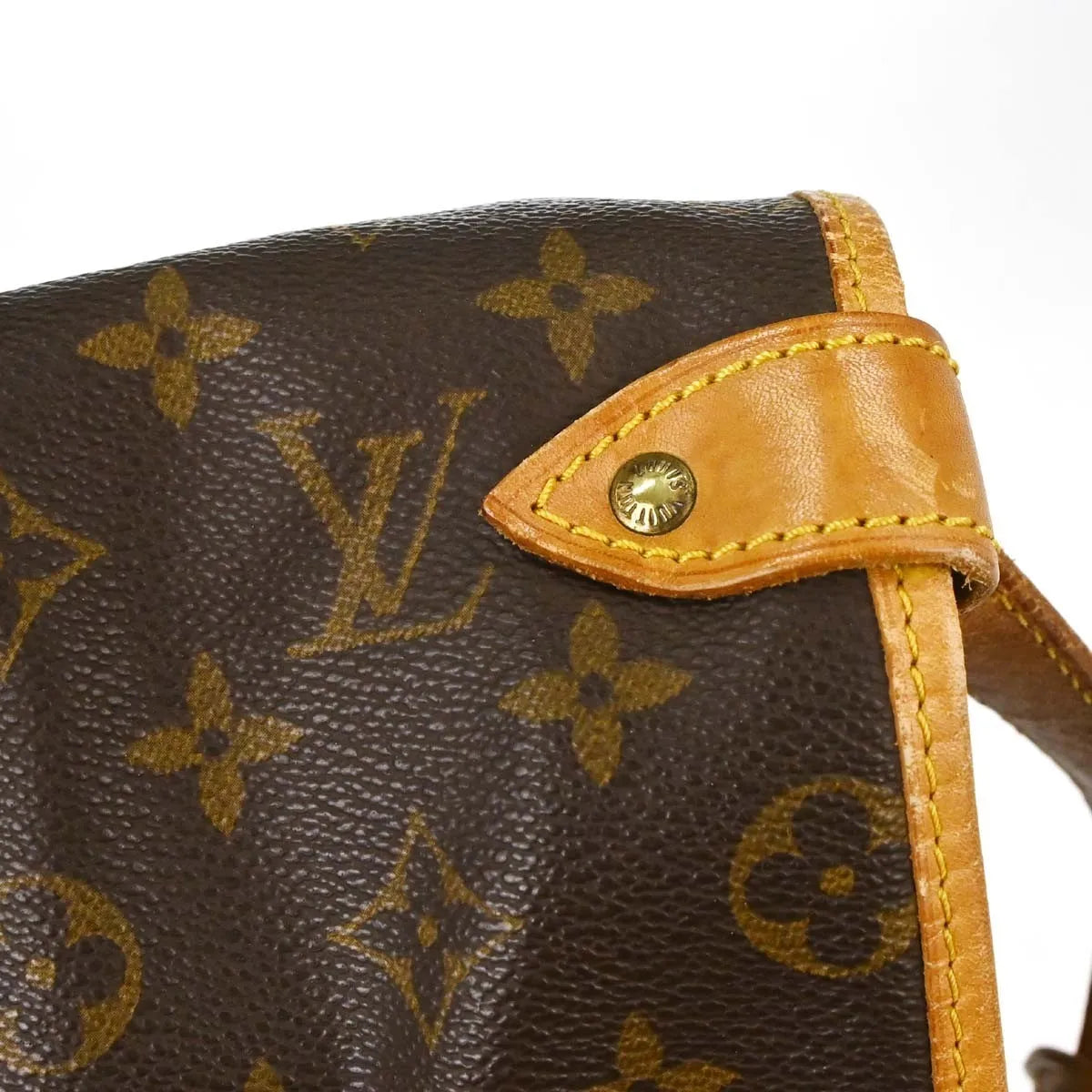 Louis Vuitton Saumur Monogram Canvas Brown Canvas Shoulder Bag Bag (Pre-Owned)