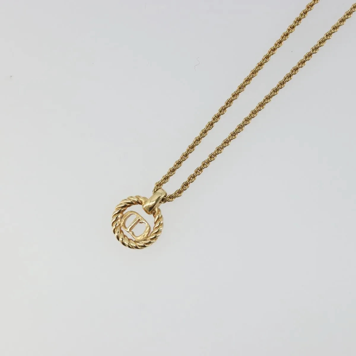 Christian Dior Cd Round Pendant Metal Gold Metal Necklace Jewelry (Pre-Owned)