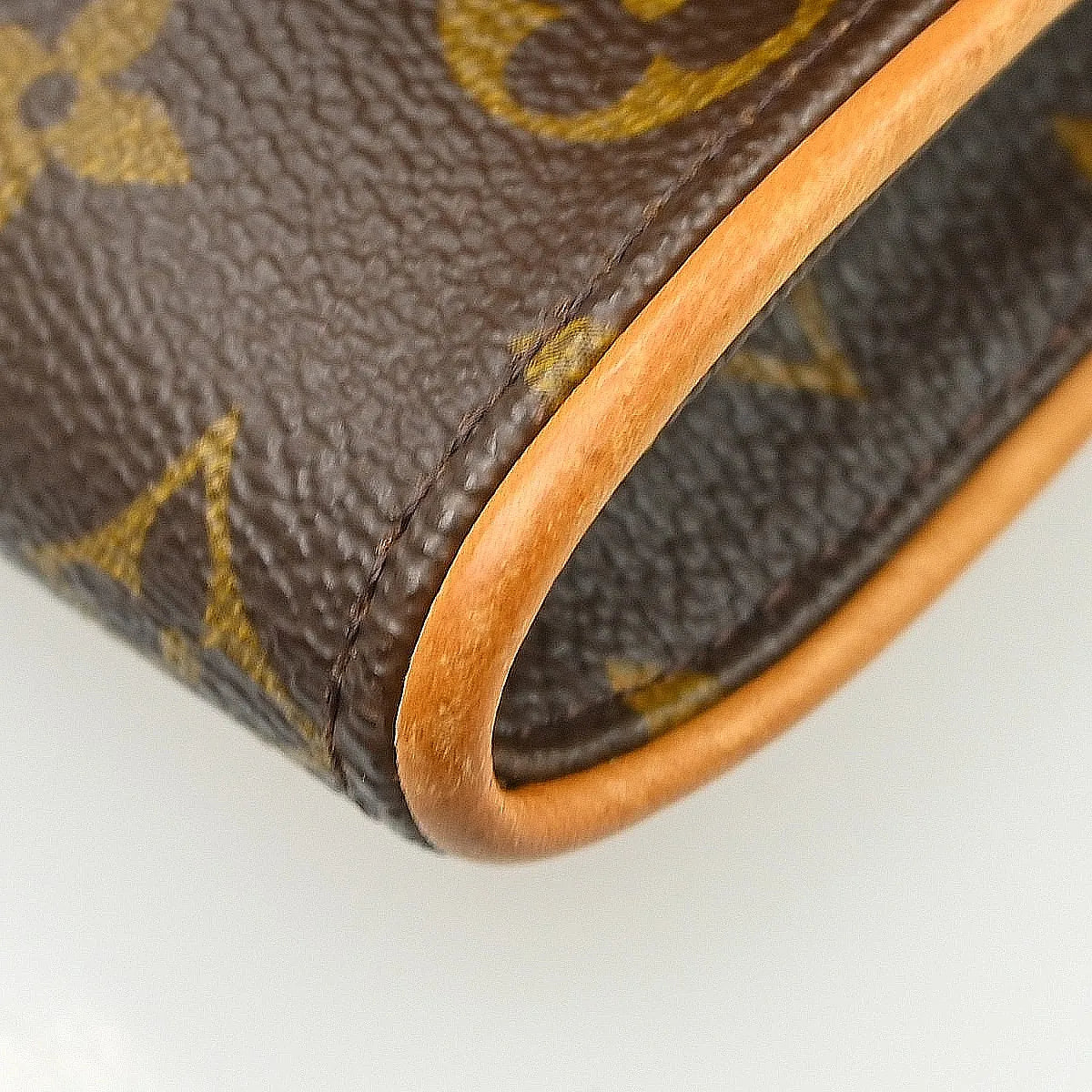 Louis Vuitton Twin Monogram Canvas Brown Canvas Clutche & Pouche Bag (Pre-Owned)