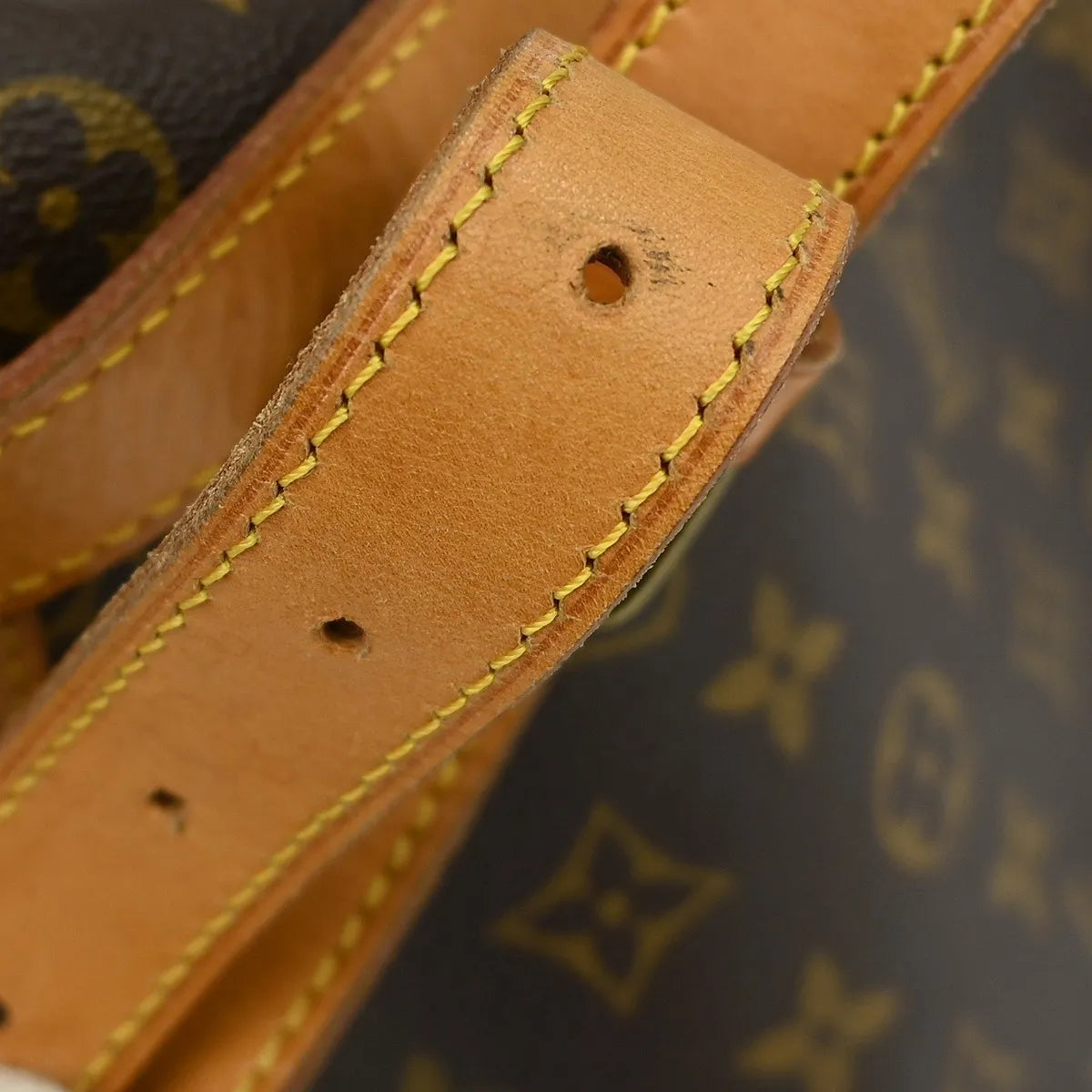 Louis Vuitton Saumur Monogram Canvas Brown Canvas Shoulder Bag Bag (Pre-Owned)