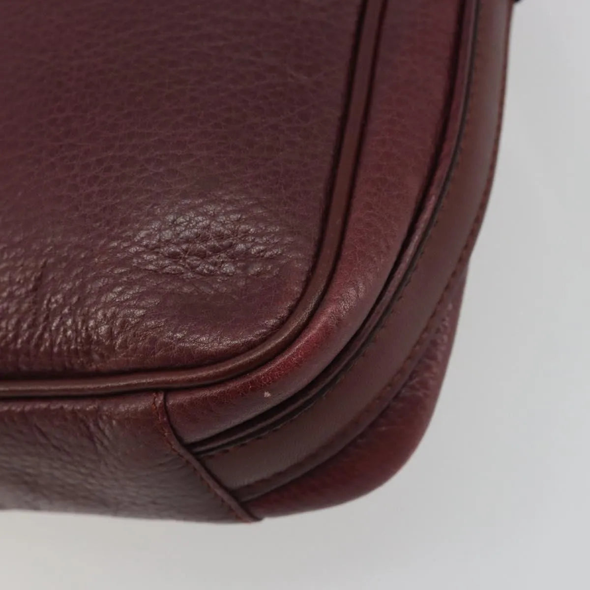 Cartier Tasseled Must De Cartier Leather Burgundy Leather Shoulder Bag Bag (Pre-Owned)