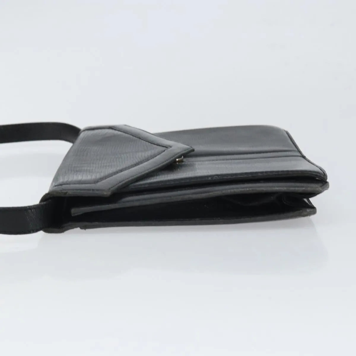 Saint Laurent Vintage Shoulder Bag Leather Black Leather Shoulder Bag Bag (Pre-Owned)
