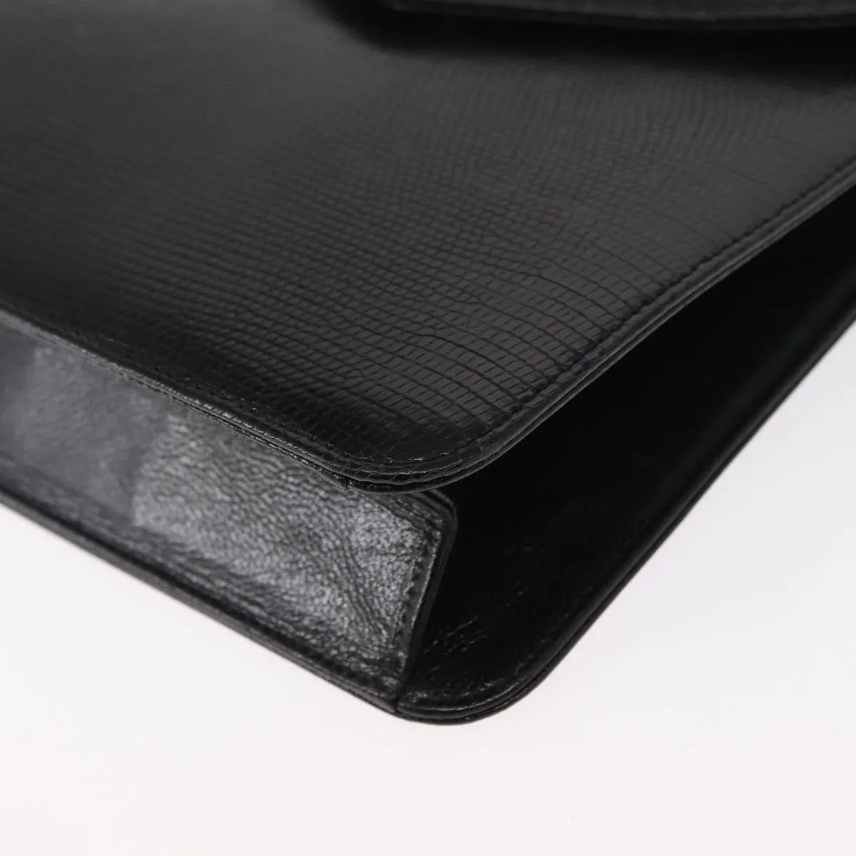 Saint Laurent Vintage Leather Black Leather Shoulder Bag Bag (Pre-Owned)
