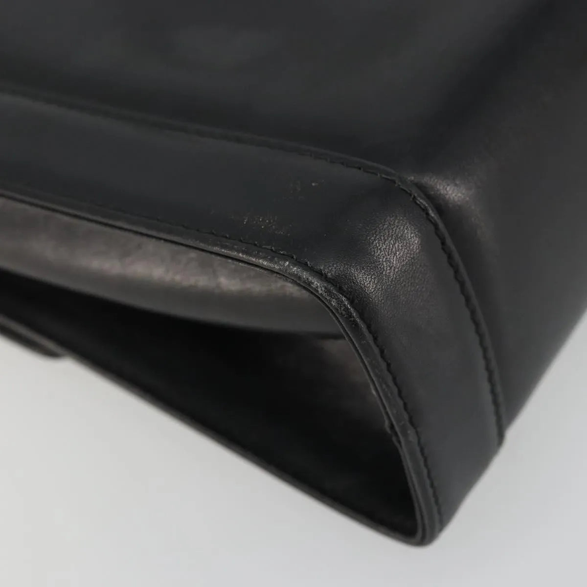 Salvatore Ferragamo Gancini Flap Leather Black Leather Shoulder Bag Bag (Pre-Owned)