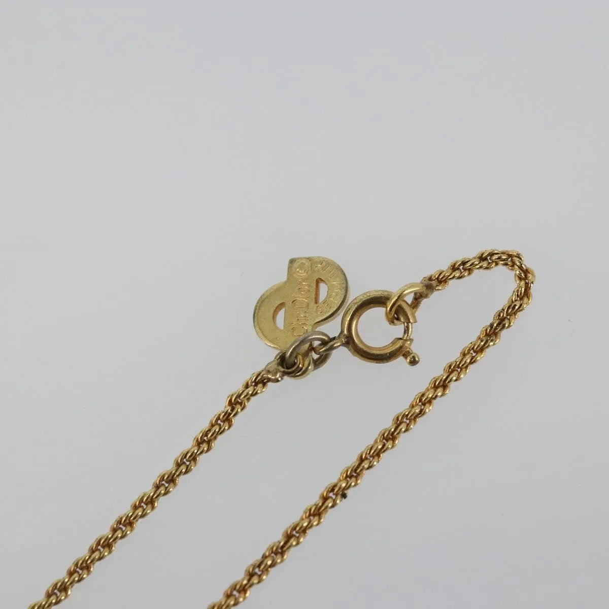 Christian Dior Cd Round Pendant Metal Gold Metal Necklace Jewelry (Pre-Owned)