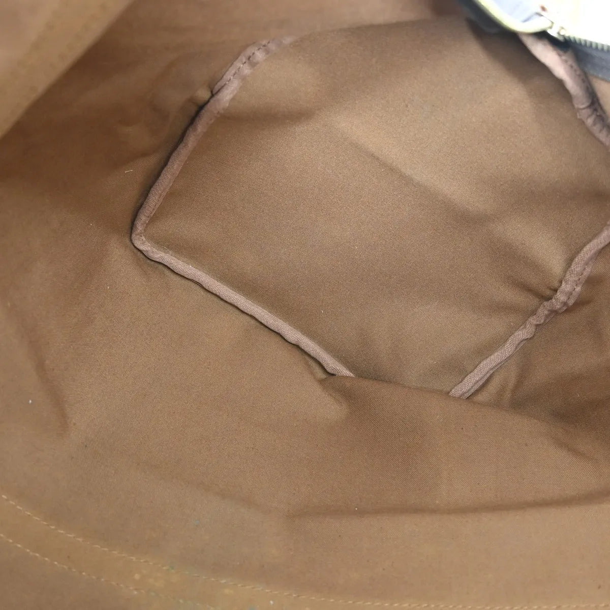 Louis Vuitton Keepall Bag Monogram Canvas Brown Canvas Travel Bag Bag (Pre-Owned)