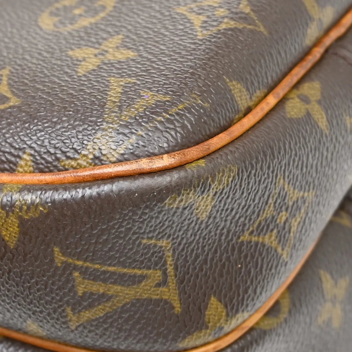 Louis Vuitton Reporter Bag Monogram Canvas Brown Canvas Shoulder Bag Bag (Pre-Owned)