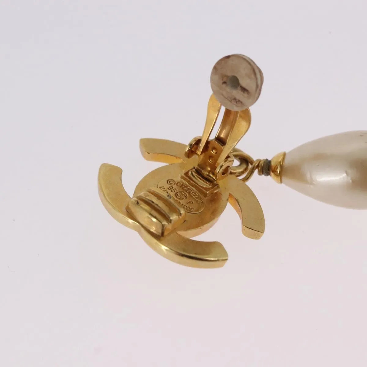 Chanel Cc Dangle Clip-On Metal Gold Metal Earrings Jewelry (Pre-Owned)