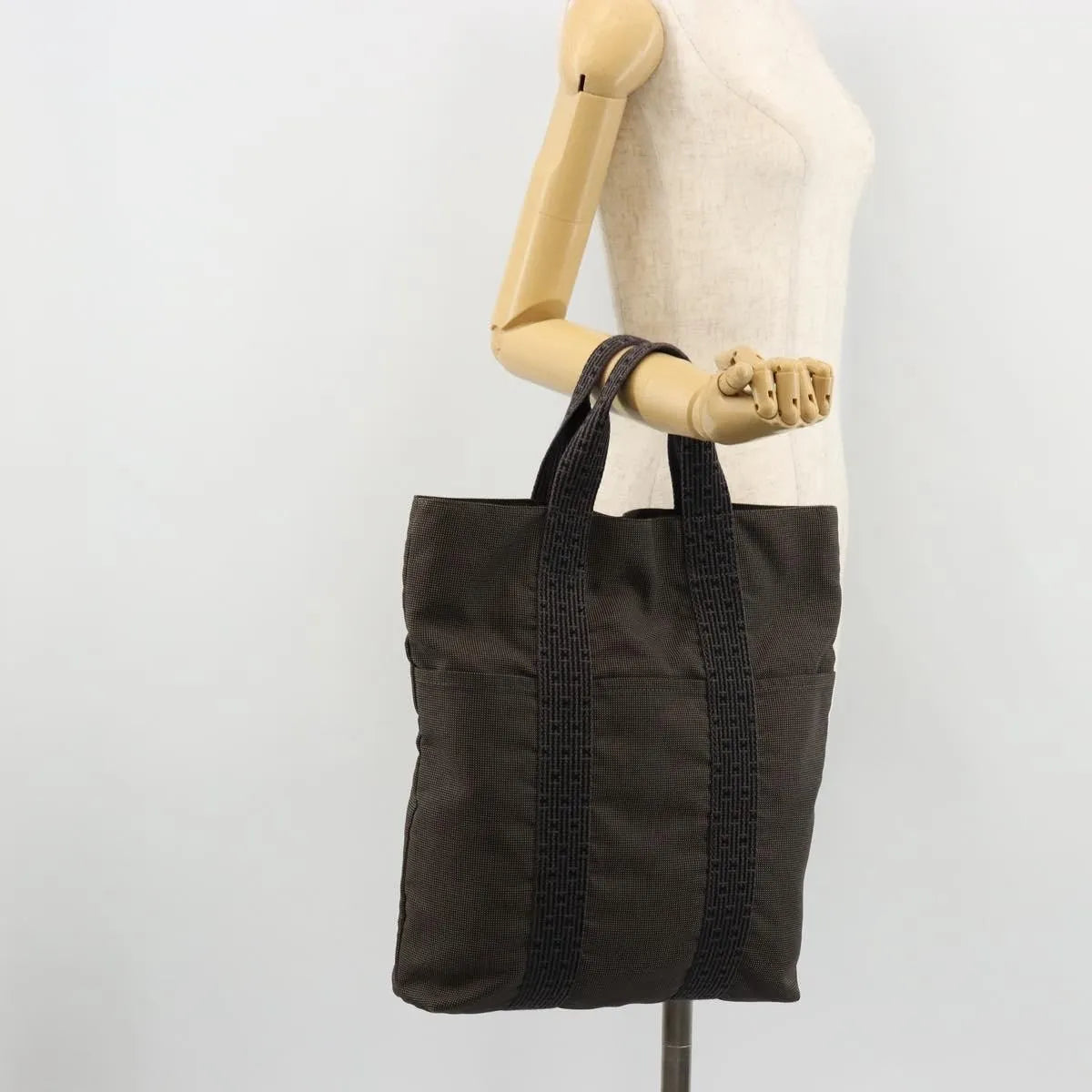 Hermes Fourre-Tout Herline Fourre-Tout Herline Gray Canvas Tote Bag Bag (Pre-Owned)