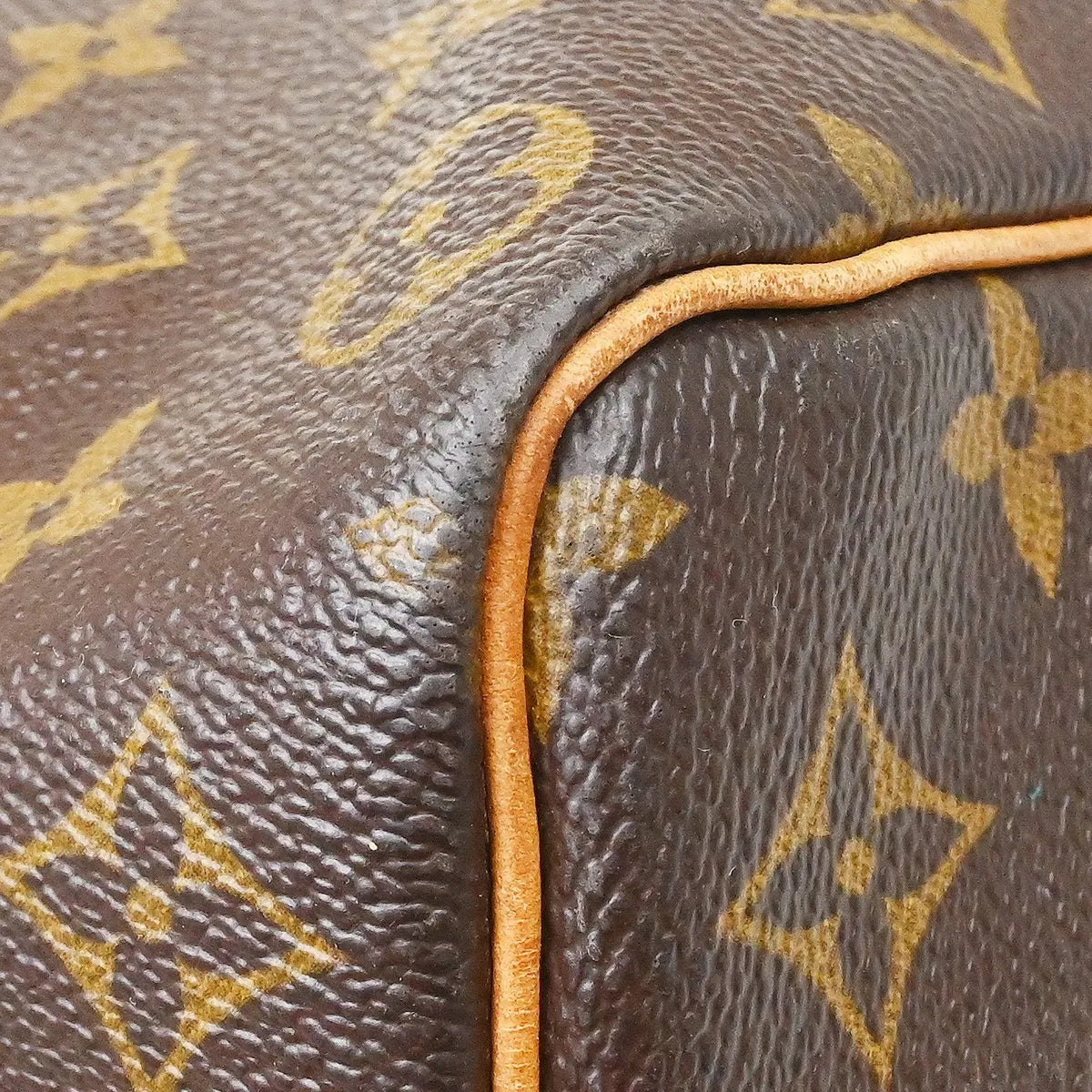 Louis Vuitton Keepall Bag Monogram Canvas Brown Canvas Travel Bag Bag (Pre-Owned)