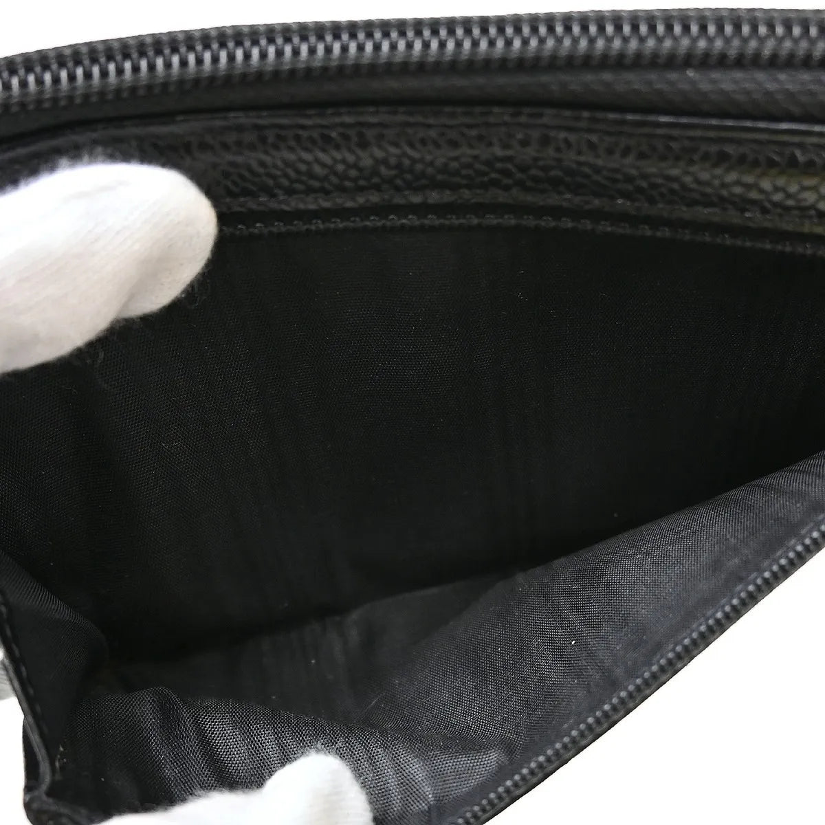 Chanel Timeless Cc Zipped Caviar Black Leather Wallets Accessory (Pre-Owned)
