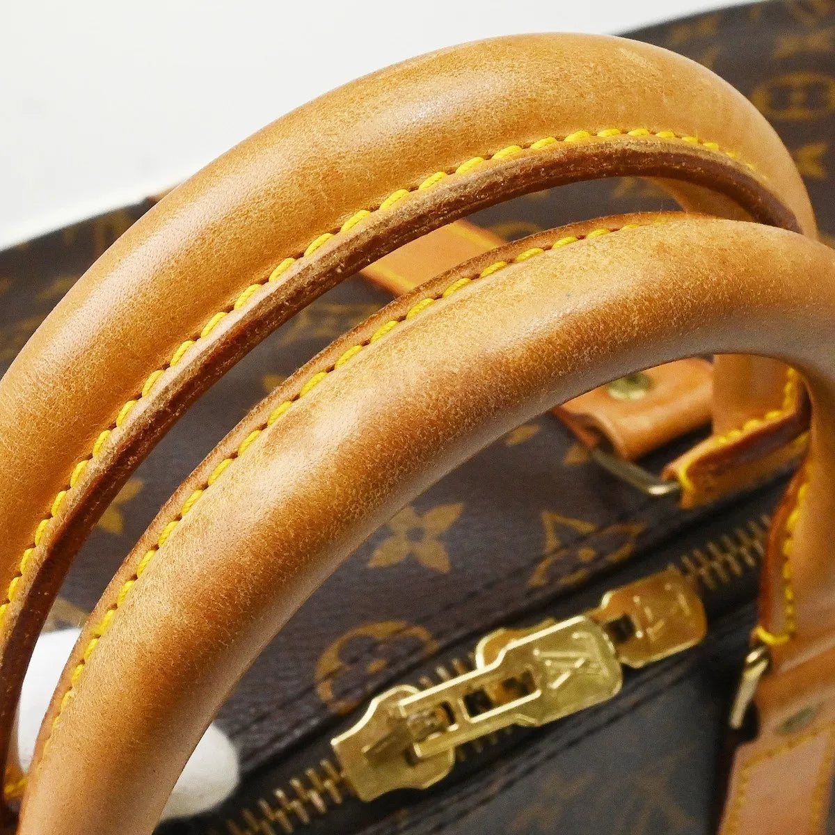 Louis Vuitton Keepall Bag Monogram Canvas Brown Canvas Travel Bag Bag (Pre-Owned)
