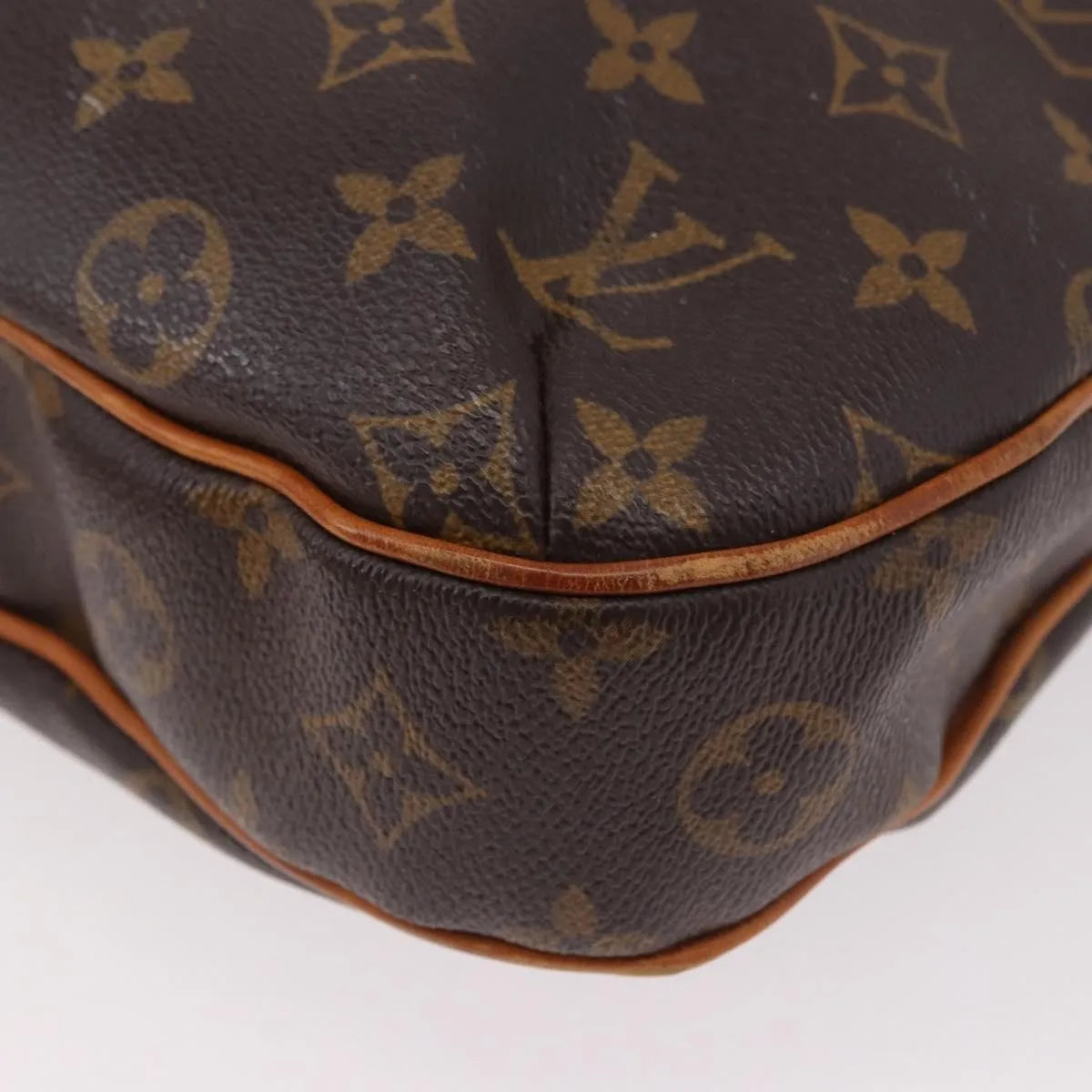 Louis Vuitton Odeon Monogram Canvas Brown Canvas Shoulder Bag Bag (Pre-Owned)
