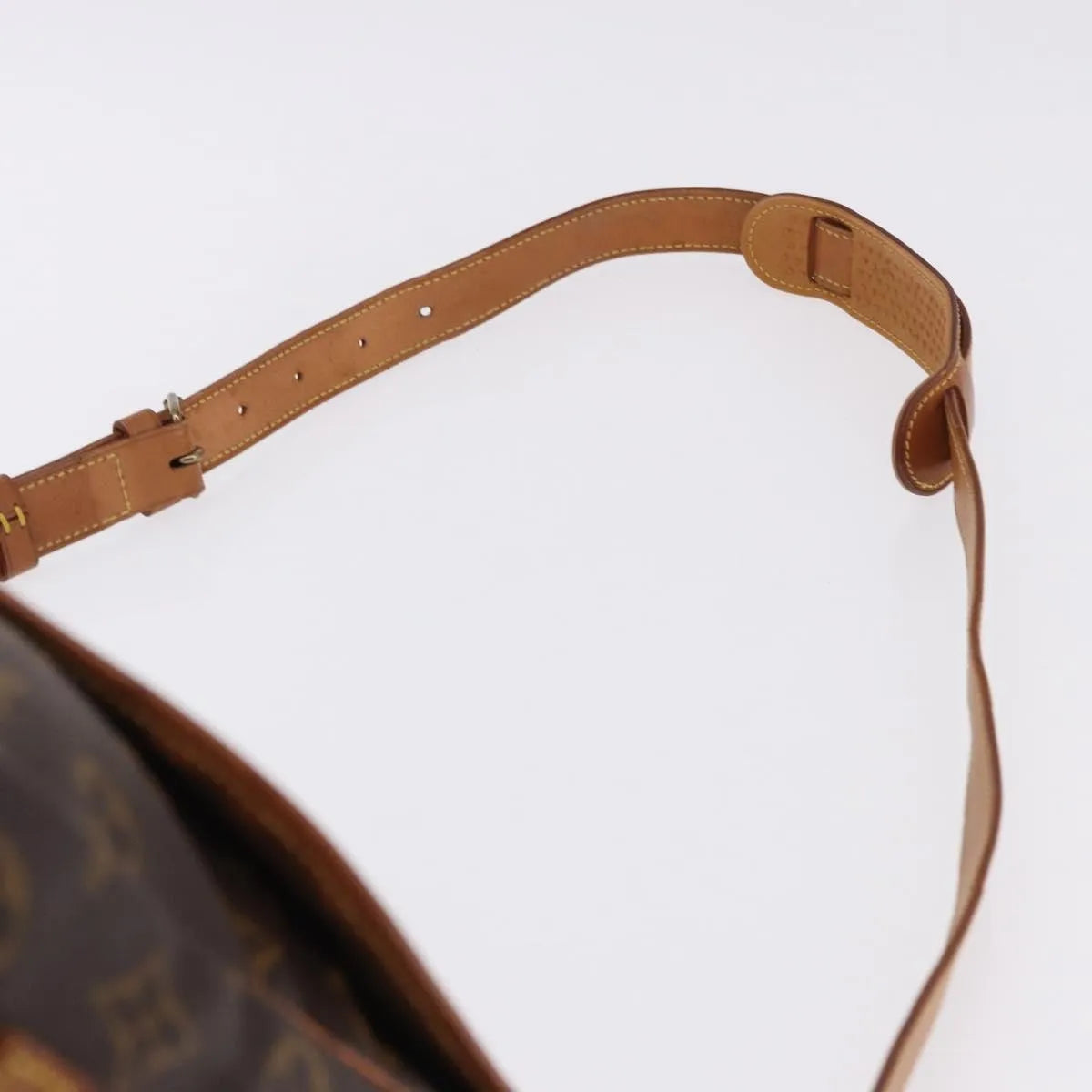 Louis Vuitton Saumur Monogram Brown Canvas Shoulder Bag Bag (Pre-Owned)
