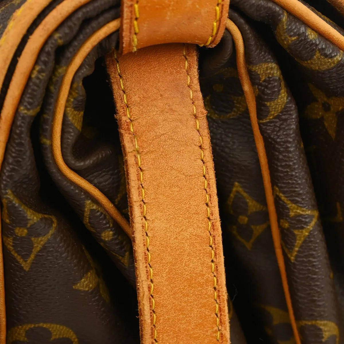 Louis Vuitton Saumur Handbag Monogram Canvas Brown Canvas Shoulder Bag Bag (Pre-Owned)