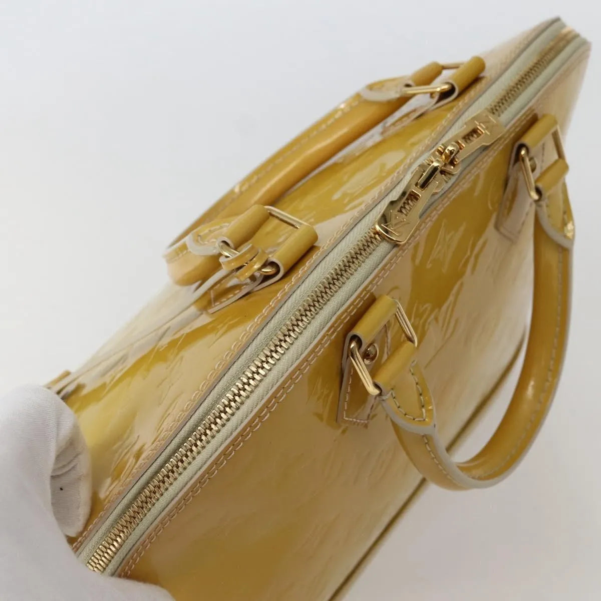 Louis Vuitton Alma Monogram Vernis Beige Patent_Leather Handbag (Pre-Owned)