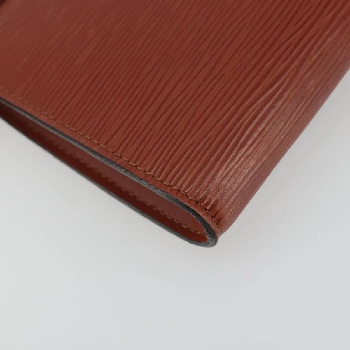 Louis Vuitton Pochette Accessoires Epi Brown Leather Clutche & Pouche Bag (Pre-Owned)