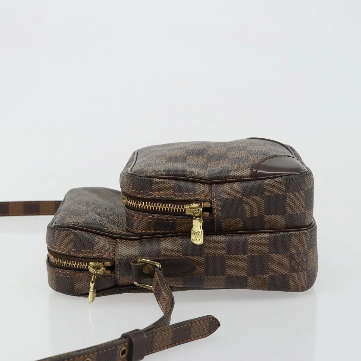 Louis Vuitton Amazone Damier Brown Canvas Shoulder Bag Bag (Pre-Owned)
