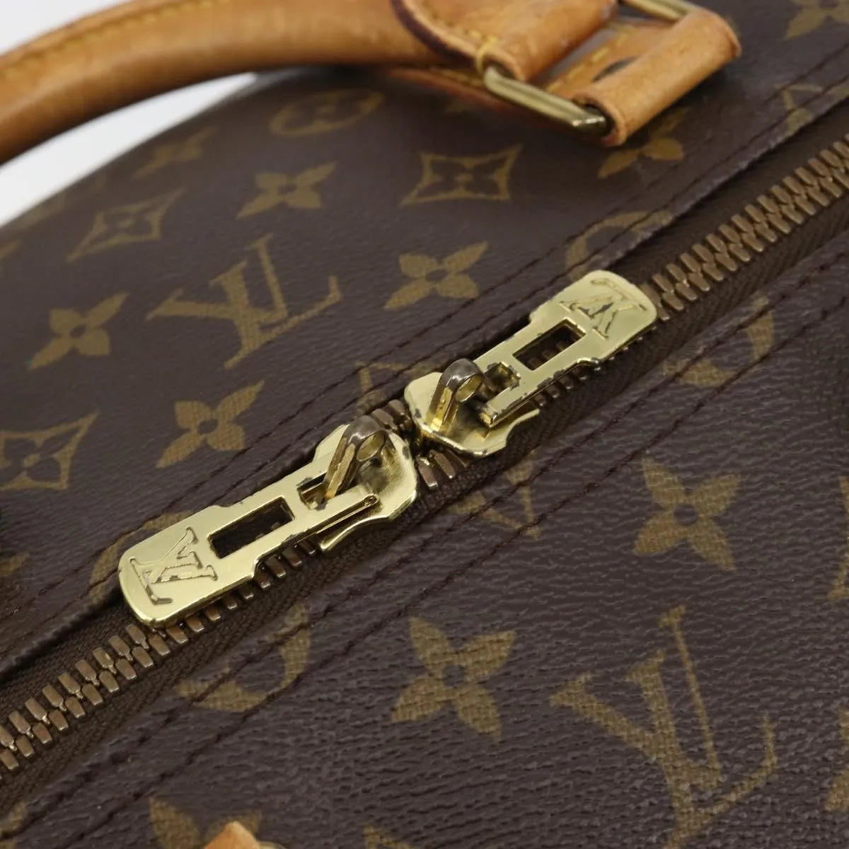 Louis Vuitton Keepall Monogram Canvas Brown Canvas Travel Bag Bag (Pre-Owned)
