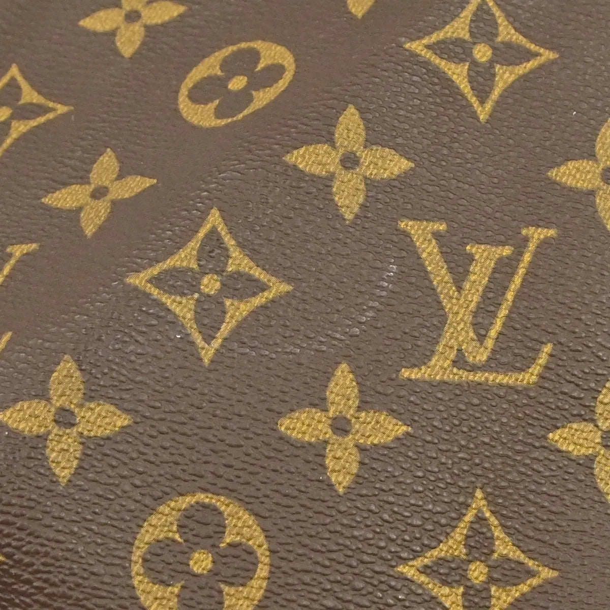 Louis Vuitton Keepall Monogram Brown Canvas Travel Bag Bag (Pre-Owned)