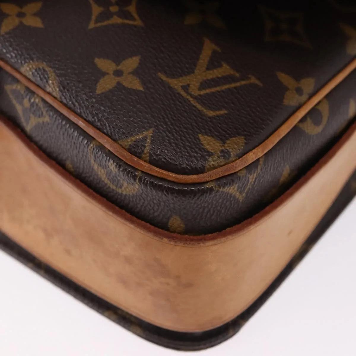 Louis Vuitton Cartouchiere Monogram Brown Canvas Shoulder Bag Bag (Pre-Owned)