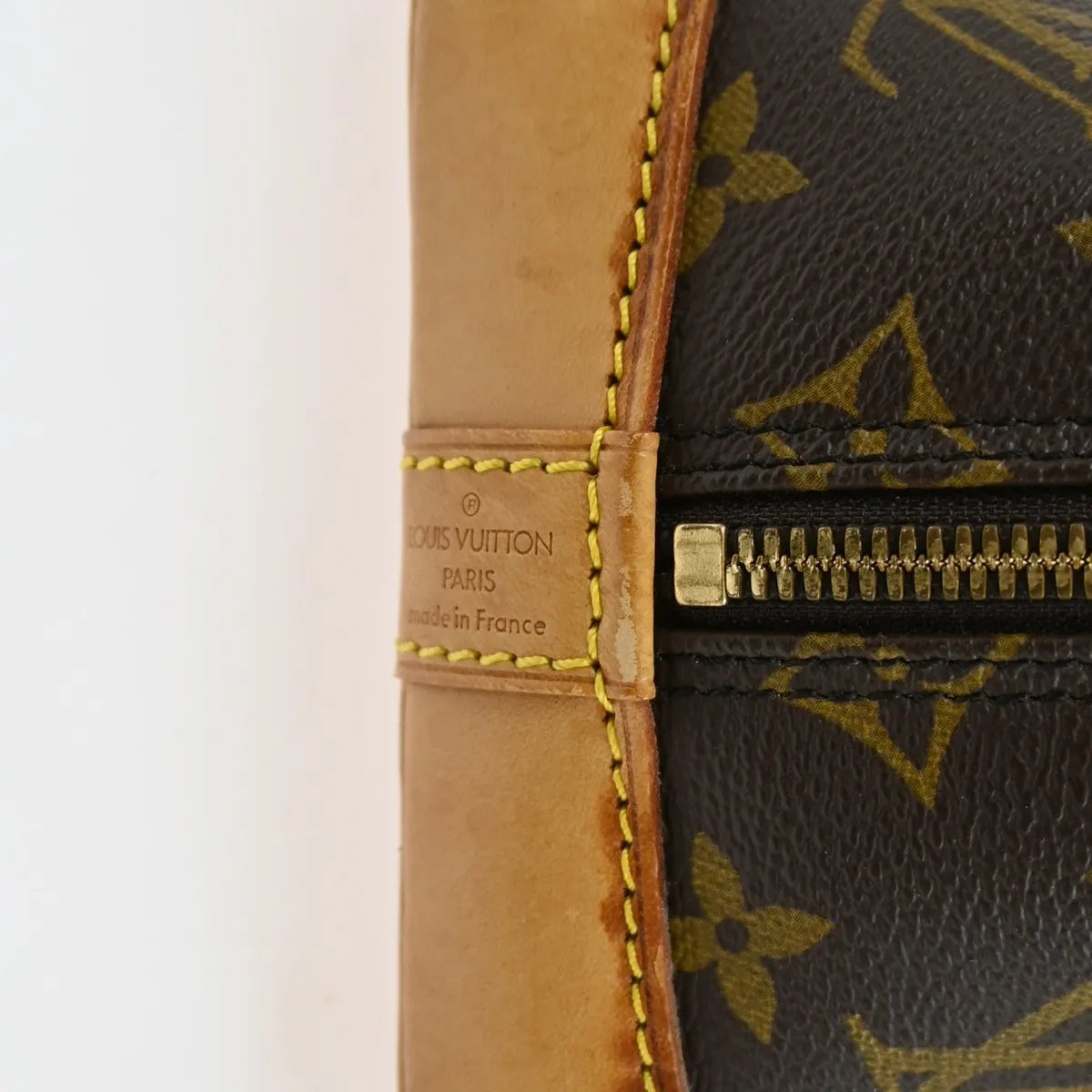 Louis Vuitton Alma Monogram Canvas Brown Canvas Handbag (Pre-Owned)