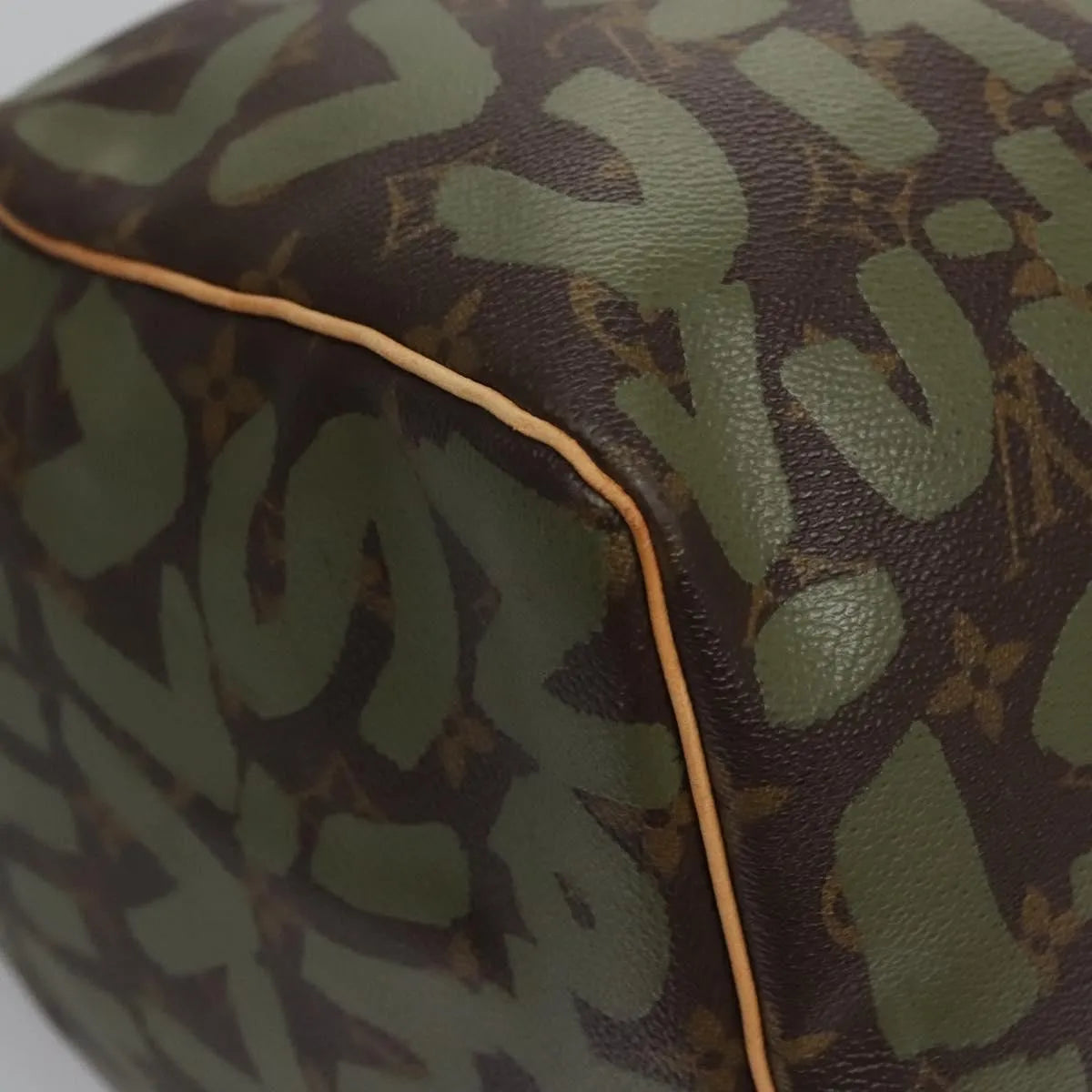 Louis Vuitton Keepall Limited Khaki Canvas Travel Bag Bag (Pre-Owned)