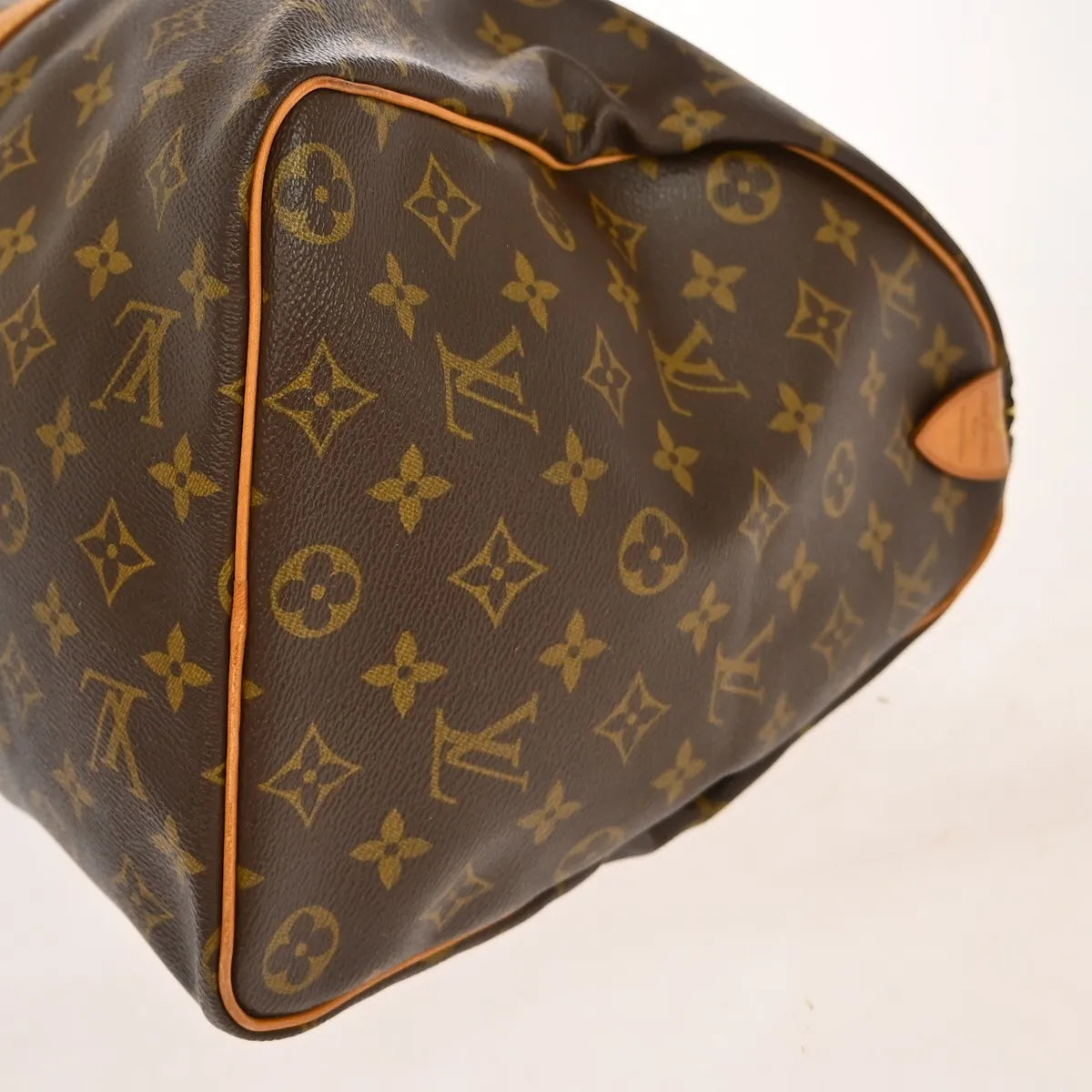 Louis Vuitton Keepall Monogram Brown Canvas Travel Bag Bag (Pre-Owned)