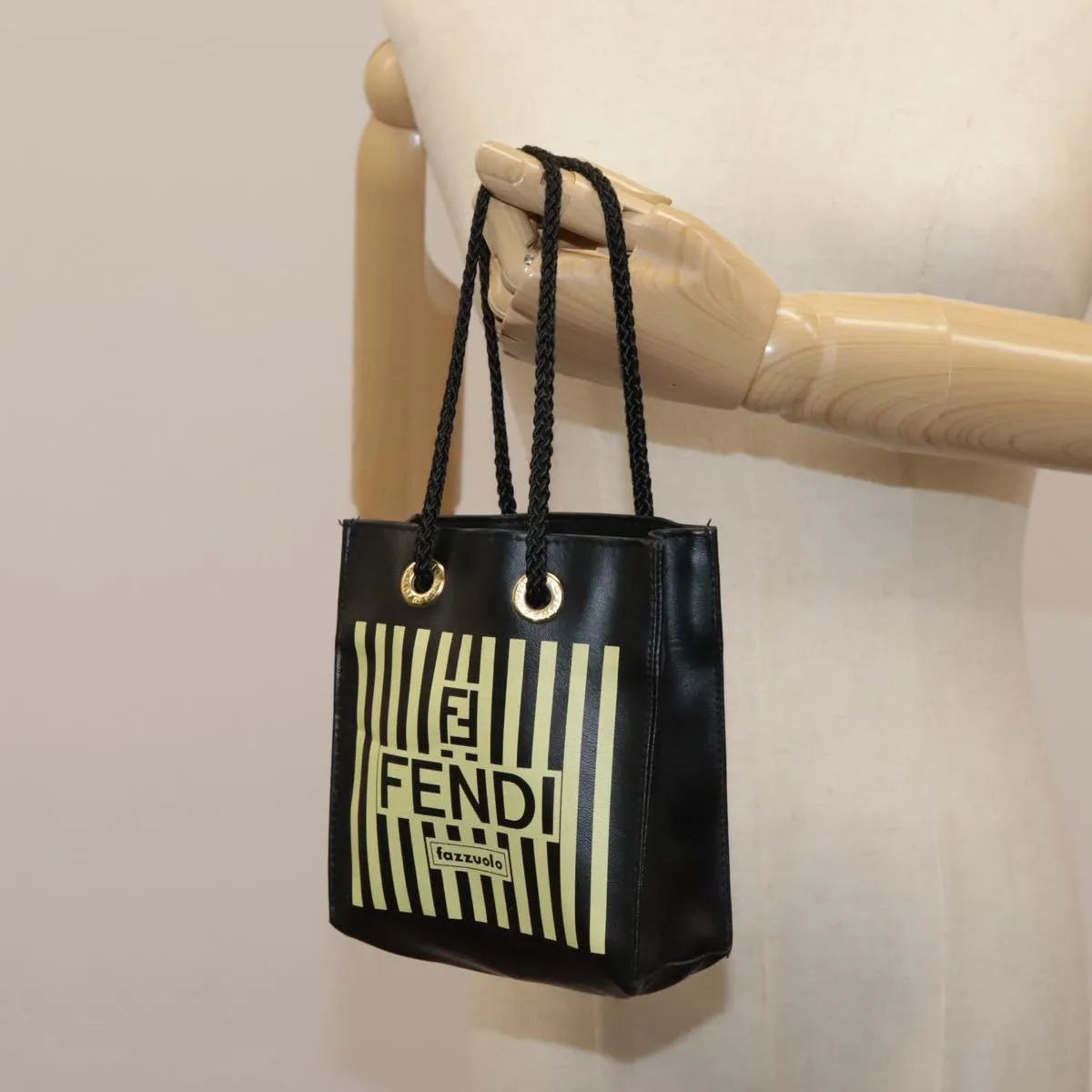 Fendi Fazzuolo Leather Black Leather Tote Bag Bag (Pre-Owned)