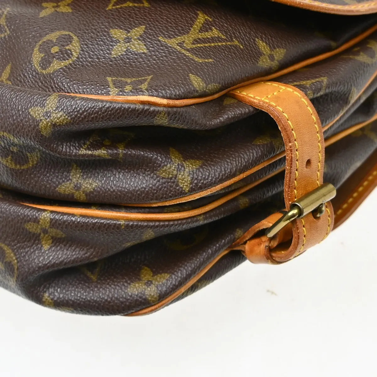 Louis Vuitton Saumur Handbag Monogram Canvas Brown Canvas Shoulder Bag Bag (Pre-Owned)