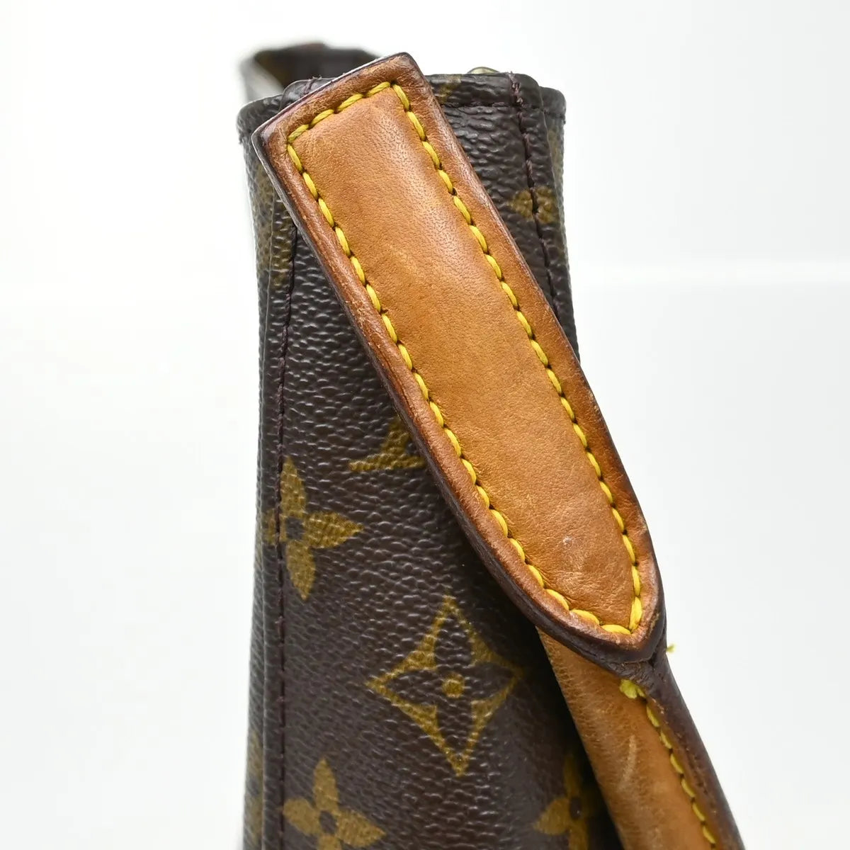Louis Vuitton Monogram Looping Monogram Canvas Brown Canvas Shoulder Bag Bag (Pre-Owned)