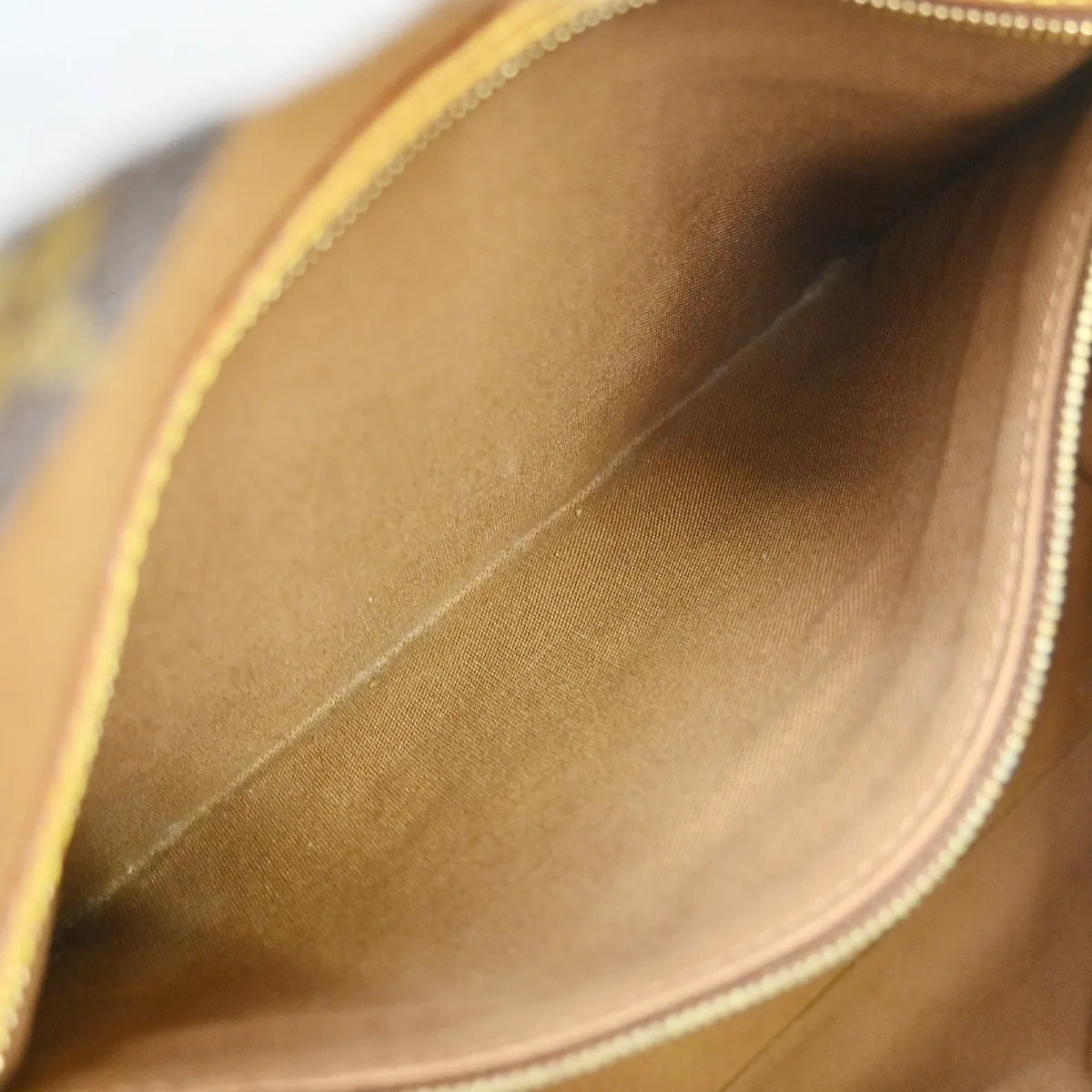 Louis Vuitton Cabas Mezzo Monogram Canvas Brown Canvas Tote Bag Bag (Pre-Owned)