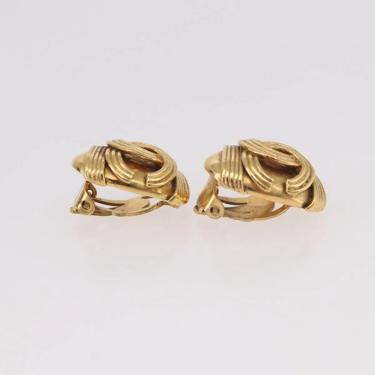 Chanel Cc Clip On Metal Gold Metal Earrings Jewelry (Pre-Owned)