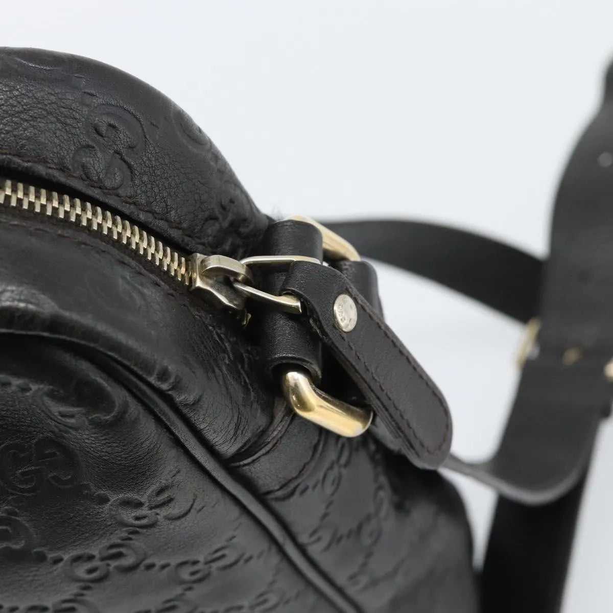 Gucci Front Zip Messenger Guccissima Leather Black Leather Shoulder Bag Bag (Pre-Owned)